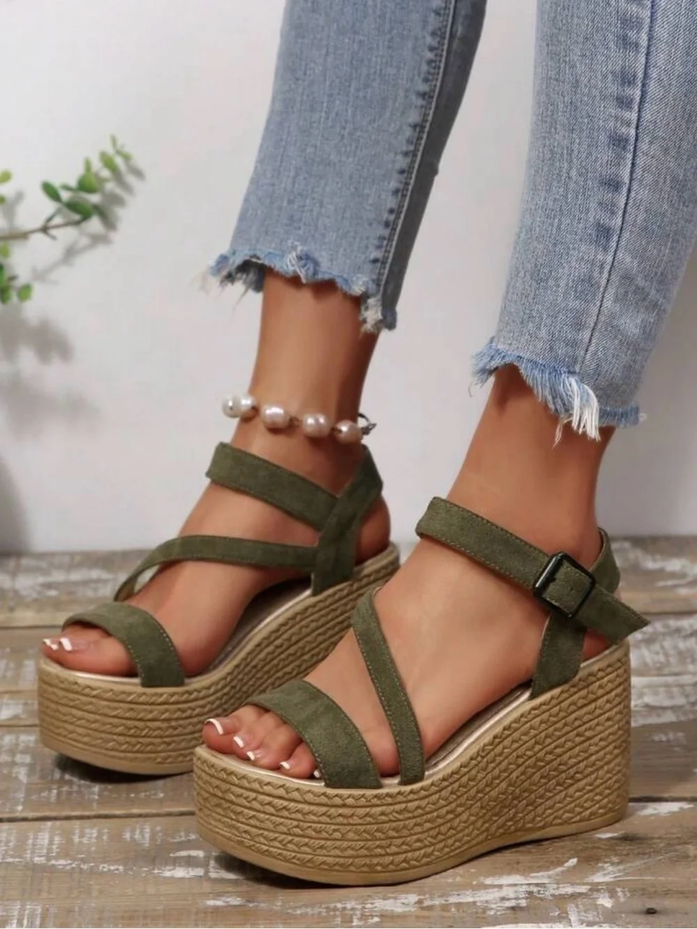 NEW Womens Olive Green Wedge Sandals